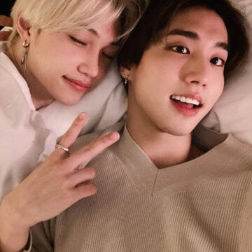 stray kids' felix & han my beloved